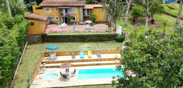Fazenda / Sítio / Chácara com 4 Quartos à venda, 450m² no Campo Verde, Ibiúna