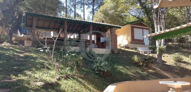 Casa com 3 Quartos para venda ou aluguel, 200m² no , Morungaba