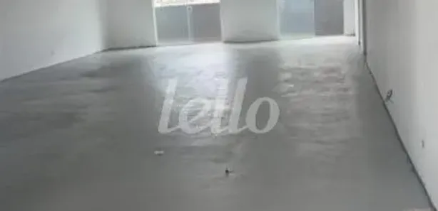Prédio Inteiro para alugar, 240m² no Parada Inglesa, São Paulo