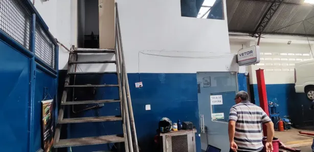 Galpão / Depósito / Armazém para alugar, 1000m² no São José Operário, Manaus