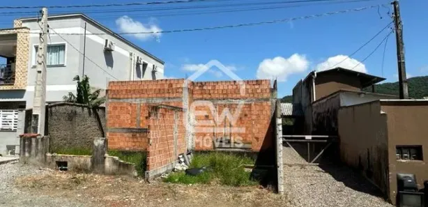 Casa com 3 Quartos à venda, 300m² no Santa Lidia, Penha