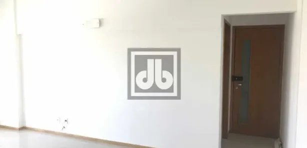 Apartamento com 3 Quartos à venda, 98m² no Camboinhas, Niterói