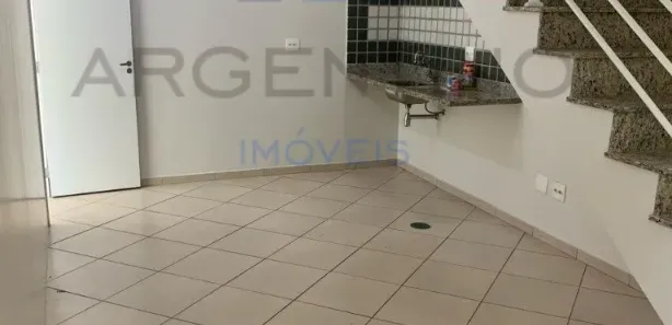 Prédio Inteiro para alugar, 260m² no Centro, Mogi das Cruzes