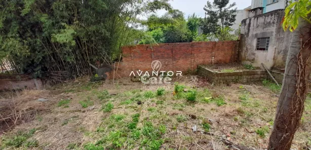 Terreno / Lote / Condomínio à venda, 727m² no Centro, Santa Maria