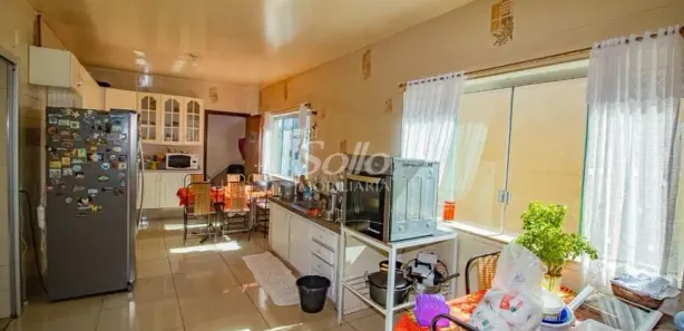 Loja / Salão / Ponto Comercial com 4 Quartos à venda, 340m² no Saraiva, Uberlândia