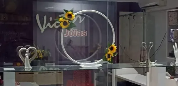 Loja / Salão / Ponto Comercial para alugar, 10m² no Centro, Feira de Santana
