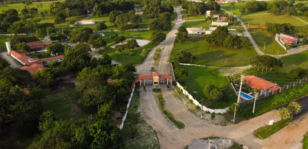 Terreno / Lote / Condomínio à venda, 450m² no , Cascavel