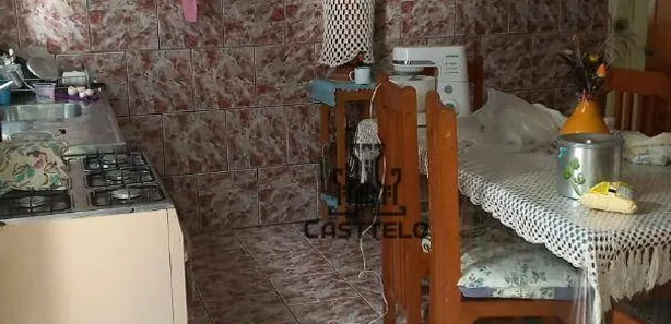 Casa com 6 Quartos à venda, 80m² no Cornélio Procópio, Cornélio Procópio