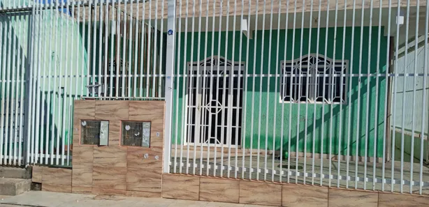 Prédio Inteiro com 12 Quartos à venda, 110m² no Ceilândia Norte, Brasília
