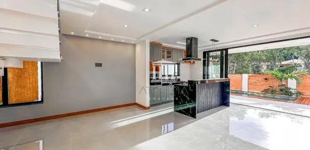 Casa de Condomínio com 4 Quartos à venda, 185m² no Golfe, Teresópolis