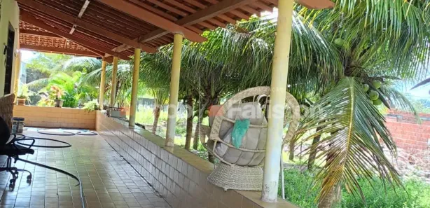 Fazenda / Sítio / Chácara com 4 Quartos para venda ou aluguel, 3900m² no , Aquiraz
