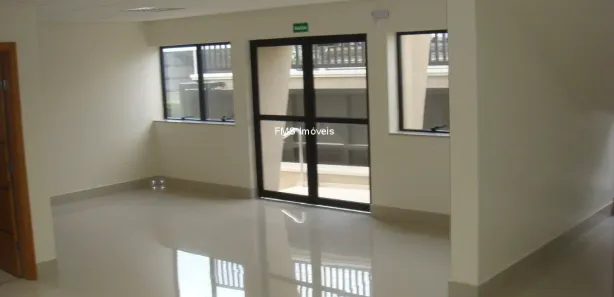 Galpão / Depósito / Armazém para alugar, 2045m² no Una, Itaquaquecetuba