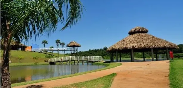 Terreno / Lote / Condomínio à venda, 10m² no centro, Sertanópolis