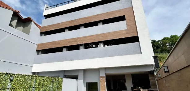 Apartamento com 2 Quartos para alugar, 55m² no Jardim Amália, Volta Redonda