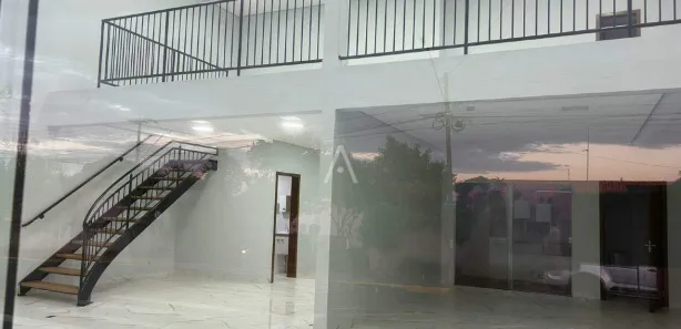 Conjunto Comercial / Sala para alugar, 160m² no Centro, Toledo