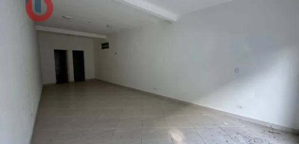 Loja / Salão / Ponto Comercial para alugar, 30m² no Centro, Bertioga