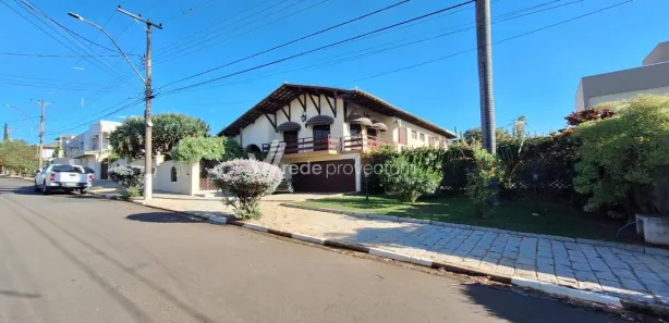 Sobrado com 3 Quartos para venda ou aluguel, 582m² no Jardim de Itapoan, Paulínia