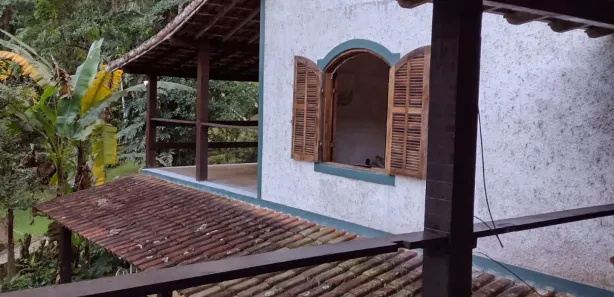 Casa de Condomínio com 3 Quartos à venda, 1700m² no Monte Oliveti, Guapimirim