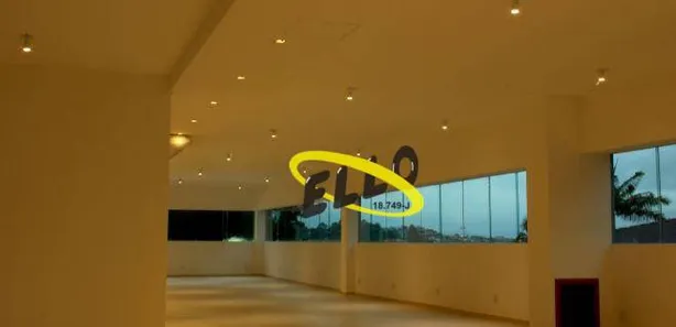 Prédio Inteiro para alugar, 250m² no Granja Viana, Cotia