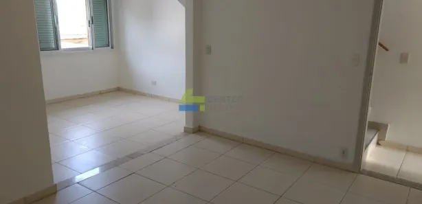 Sobrado com 5 Quartos para venda ou aluguel, 200m² no Vila Gumercindo, São Paulo