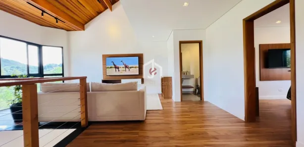 Casa de Condomínio com 4 Quartos à venda, 230m² no Recanto Araucária, Campos do Jordão