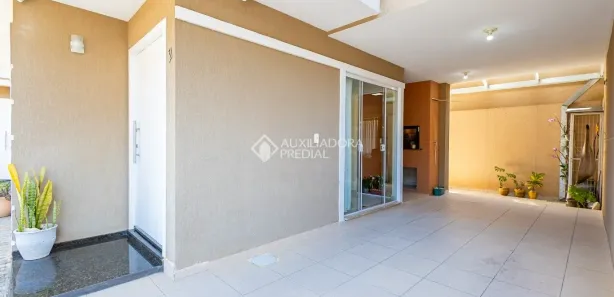 Sobrado com 3 Quartos à venda, 148m² no Barreirinha, Curitiba