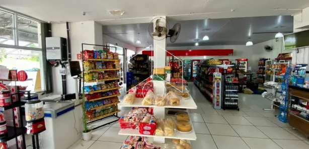 Galpão / Depósito / Armazém à venda, 390m² no Jardim Nazareth, Marília