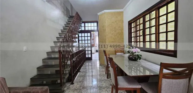 Casa de Condomínio com 3 Quartos à venda, 239m² no Jardim Las Vegas, Santo André