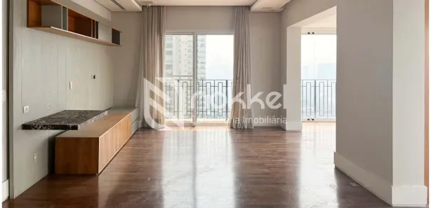 Apartamento com 2 Quartos para venda ou aluguel, 236m² no Cidade Jardim, São Paulo