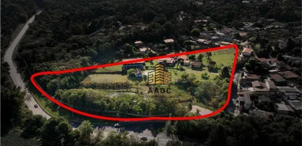 Fazenda / Sítio / Chácara com 11 Quartos à venda, 26000m² no , Ibiúna