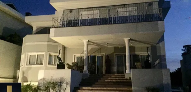 Sobrado com 6 Quartos para venda ou aluguel, 780m² no Alphaville, Santana de Parnaíba
