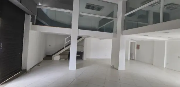 Loja / Salão / Ponto Comercial à venda, 155m² no Freguesia (Jacarepaguá), Rio de Janeiro