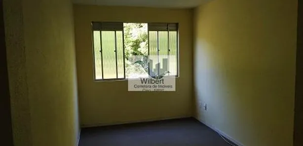 Apartamento com 2 Quartos para alugar, 42m² no Castelanea, Petrópolis