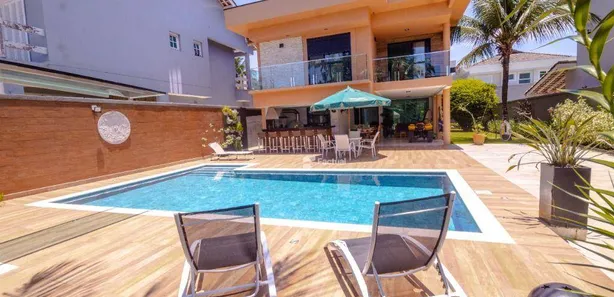 Casa de Condomínio com 6 Quartos para alugar, 390m² no Jardim Acapulco, Guarujá