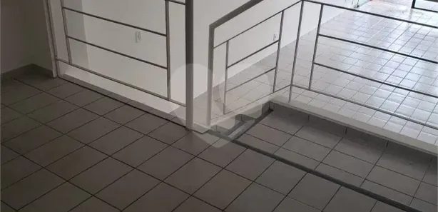 Loja / Salão / Ponto Comercial à venda, 48m² no Jardim Infante Dom Henrique, Bauru