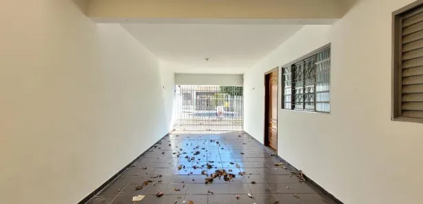 Casa com 3 Quartos para alugar, 85m² no Jardim Oásis, Maringá