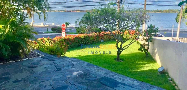 Casa com 3 Quartos à venda, 300m² no São José, Aracaju