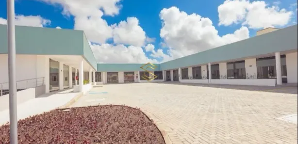 Loja / Salão / Ponto Comercial com 1 Quarto à venda, 18m² no Três Irmãs, Campina Grande