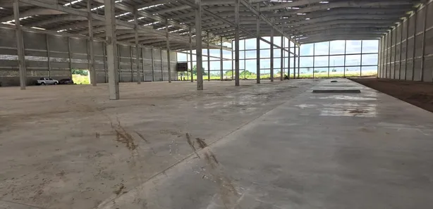Galpão / Depósito / Armazém com 4 Quartos para alugar, 6000m² no Centro, Bayeux