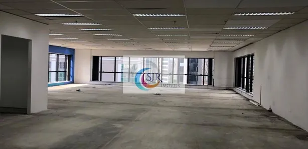 Conjunto Comercial / Sala para alugar, 400m² no Vila Olímpia, São Paulo