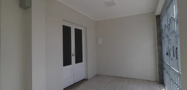 Casa com 4 Quartos para alugar, 324m² no São José, Aracaju