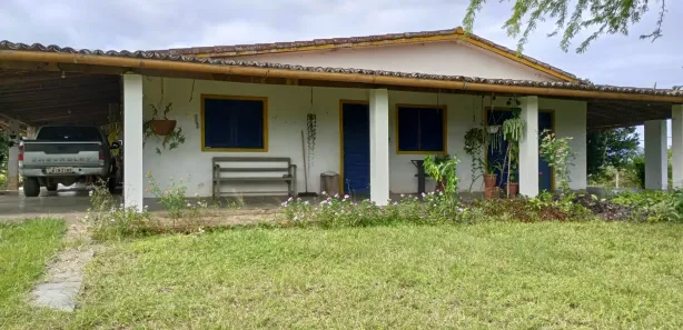 Fazenda / Sítio / Chácara com 9 Quartos à venda, 5900000m² no , Pombos