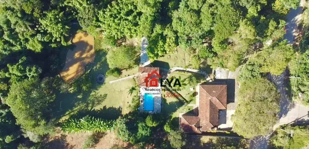 Fazenda / Sítio / Chácara com 6 Quartos para venda ou aluguel, 434m² no Jardim Maracanã, Atibaia