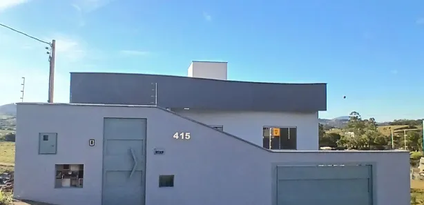 Sobrado com 3 Quartos à venda, 151m² no Pitangueiras, Pouso Alegre