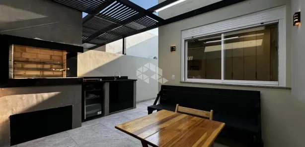 Casa com 2 Quartos à venda, 118m² no Diácono João Luiz Pozzobon, Santa Maria