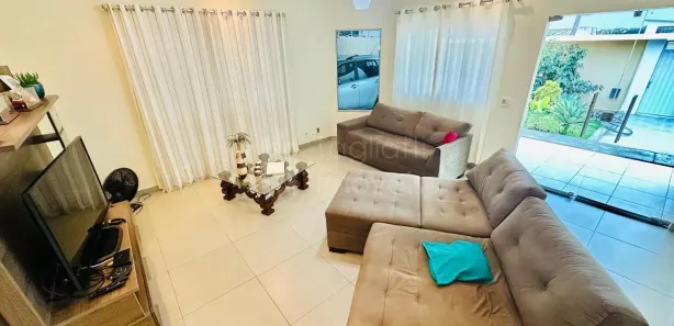 Casa com 4 Quartos à venda, 200m² no Parque Hotel, Araruama