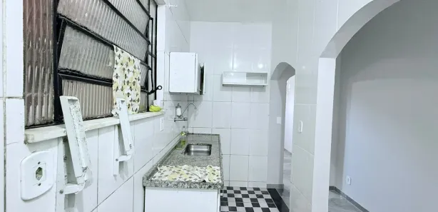 Casa com 2 Quartos para alugar, 100m² no Centro, Guapimirim