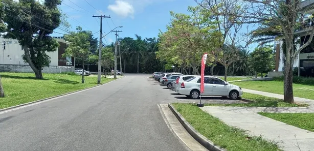 Terreno / Lote / Condomínio à venda, 700m² no Alphaville (Abrantes), Camaçari