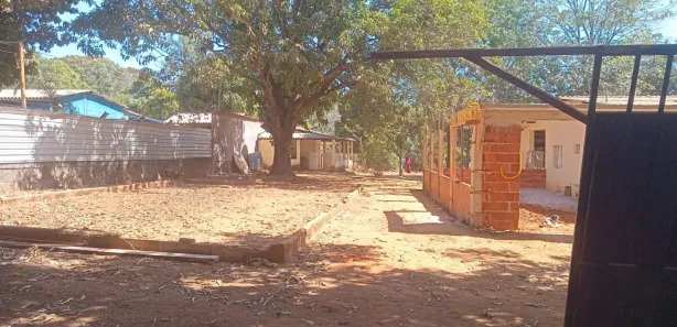 Fazenda / Sítio / Chácara com 3 Quartos à venda, 210m² no Setor Habitacional Fercal, Brasília