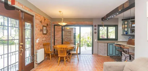 Fazenda / Sítio / Chácara com 3 Quartos à venda, 255m² no Parque das Nascentes, Pinhais